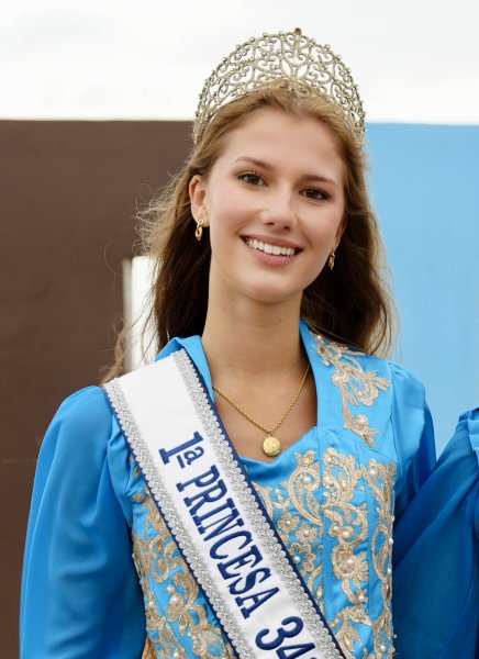 Louise Cristhal de Araújo Boff é a 1ª Princesa da 34ª Festa Nacional do Peixe